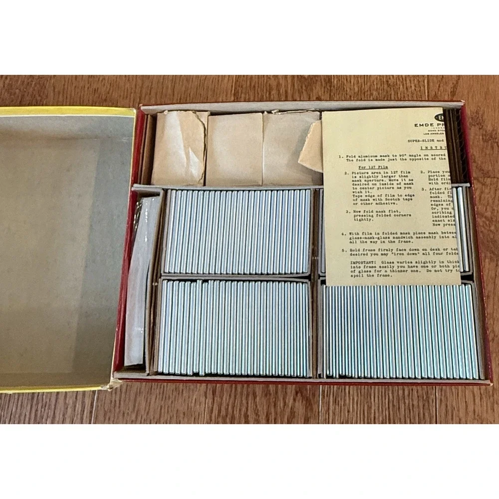 VTG EMDE 35 mm Slide Binding Material -2x2 Aluminum Frames -Sales Sample Exhibit